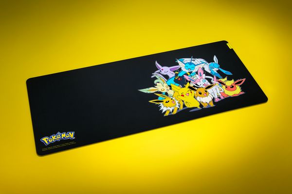 Razer Gigantus V2 – XXL – Pokémon Edition，建议售价 1，490 元。